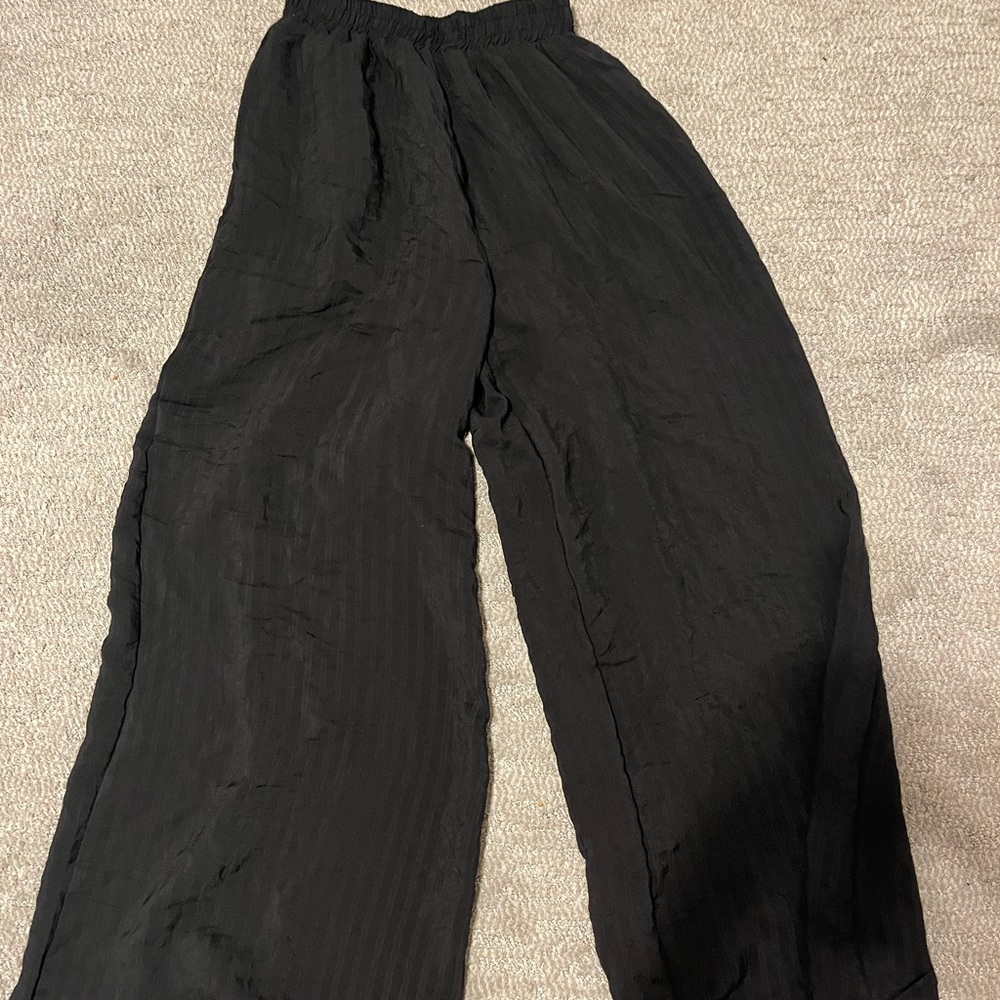 Black Flow Pants